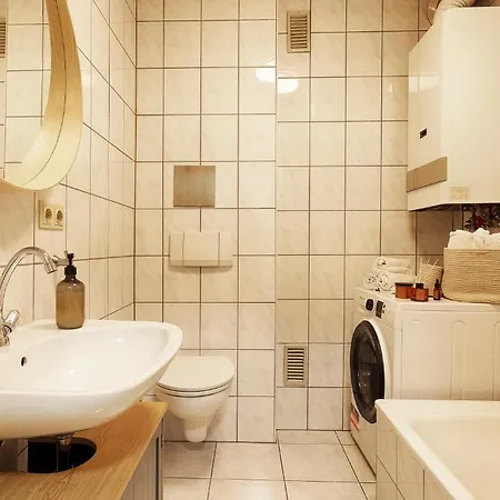 Homie Stay Karmeliten Apartments Wurzburg Exterior photo